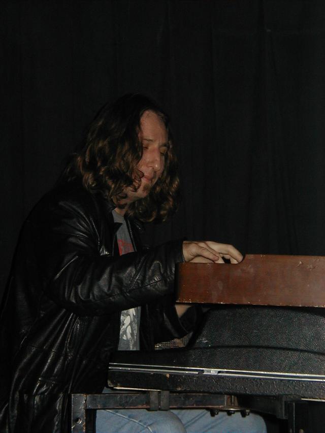 Lonelyland-14.JPG