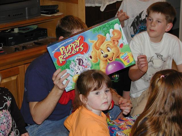 camera/2000/12(December)/12_09_Noah's_2nd_Birthday_Party/640x480_PC090070.JPG