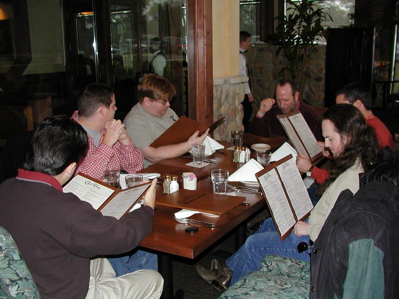 camera/2000/12(December)/12_12_CASE_Lunch/800x600_PC120003.JPG