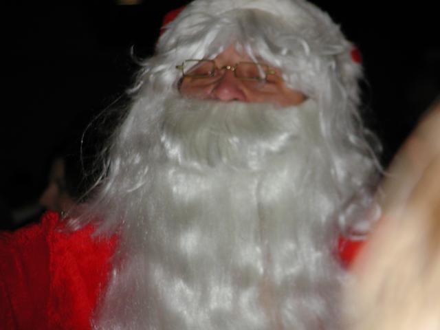 camera/2000/12(December)/12_13_Hire.com_Christmas_Party/640x480_PC130031.JPG
