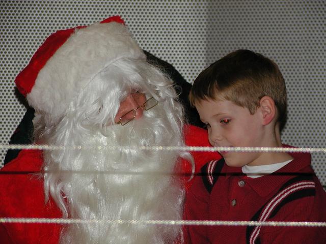 camera/2000/12(December)/12_13_Hire.com_Christmas_Party/640x480_PC130062.JPG