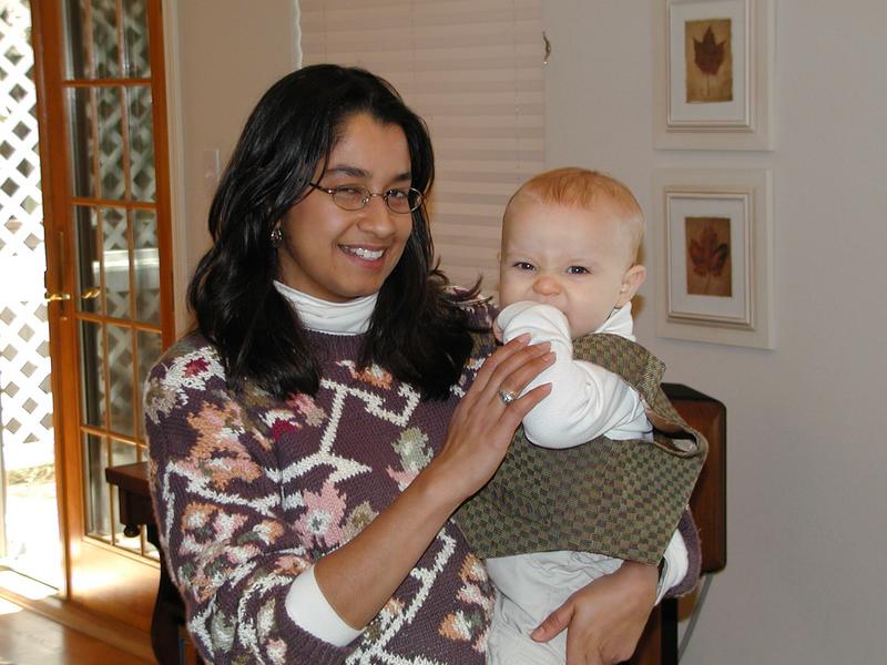 camera/2000/12(December)/12_16_Zen's_1st_Birthday_Party/800x600_PC160062.JPG