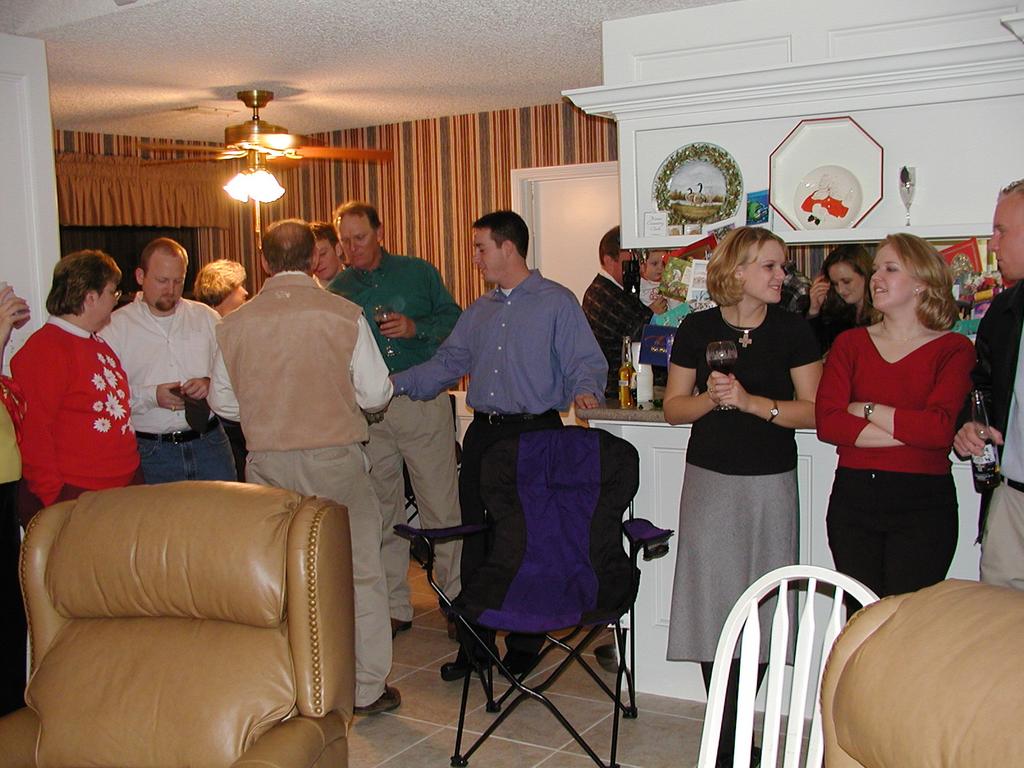 camera/2000/12(December)/12_24_Beyer_Christmas_Eve/1024x768_PC240028.JPG