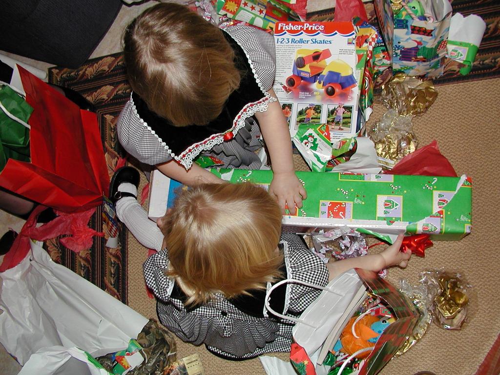camera/2000/12(December)/12_24_Beyer_Christmas_Eve/1024x768_PC240040.JPG