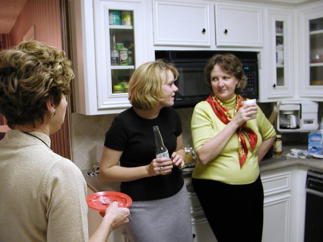 camera/2000/12(December)/12_24_Beyer_Christmas_Eve/640x480_PC240083.JPG