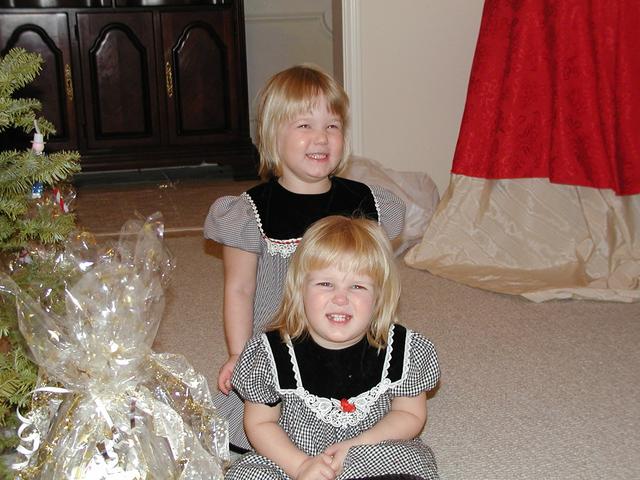 camera/2000/12(December)/12_24_Beyer_Christmas_Eve/640x480_PC240086.JPG