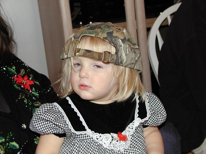 camera/2000/12(December)/12_24_Beyer_Christmas_Eve/800x600_PC240033.JPG
