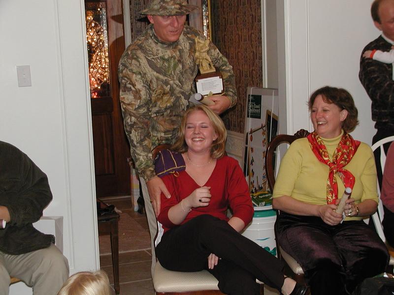 camera/2000/12(December)/12_24_Beyer_Christmas_Eve/800x600_PC240075.JPG