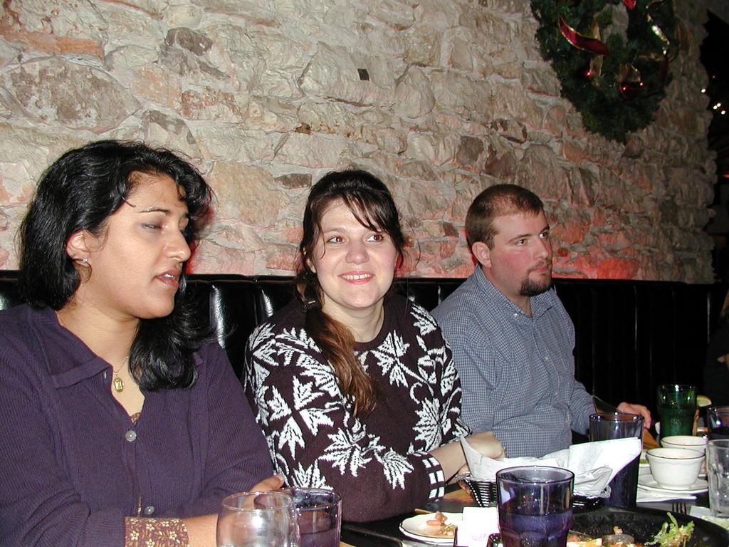 camera/2000/12(December)/12_31_New_Year's_Eve/NewYearsEve-01.JPG