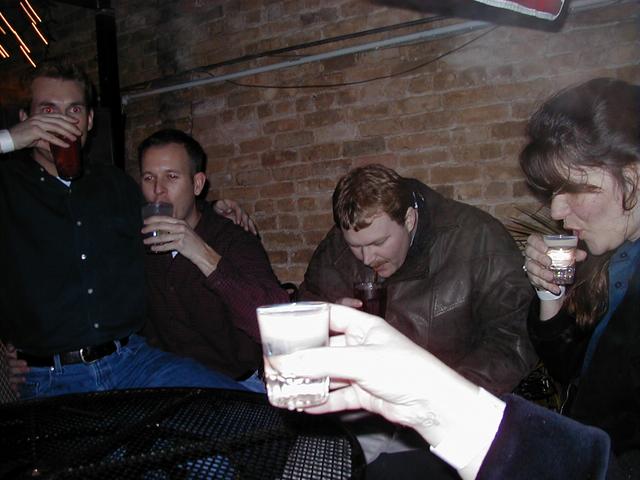 camera/2000/12(December)/12_31_New_Year's_Eve/640x480_NewYearsEve-20.JPG