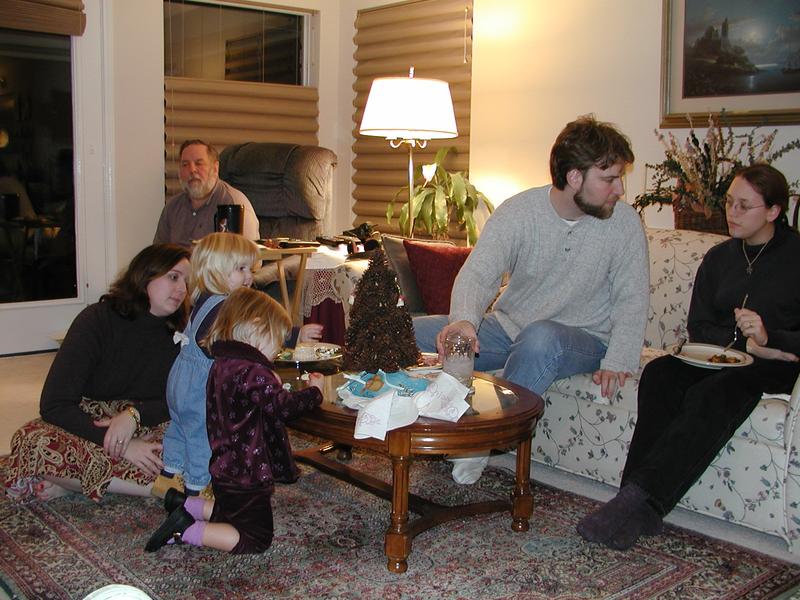 camera/2000/12(December)/Miscellaneous/800x600_PC100107.JPG