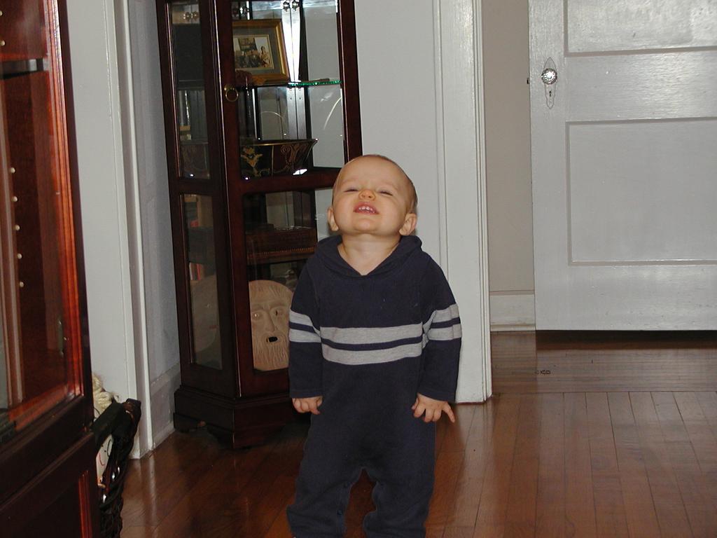 camera/2001/01(January)/01_19_Babysitting/1024x768_P1190009.JPG