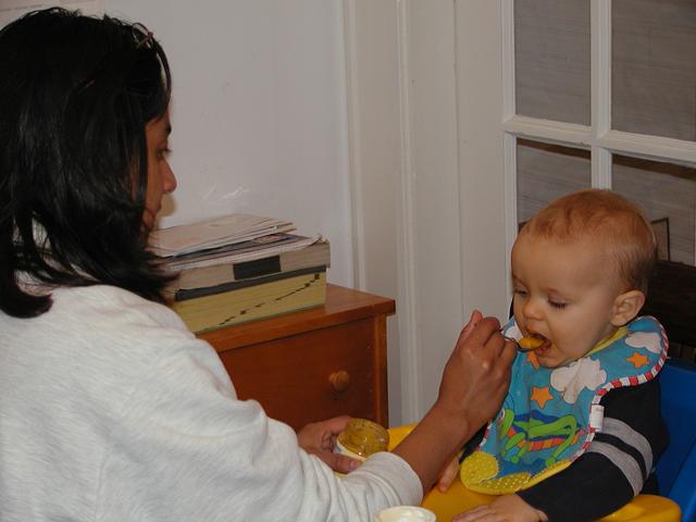camera/2001/01(January)/01_19_Babysitting/640x480_P1190003.JPG