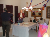 camera/2001/02(February)/02_02_Patti's_Birthday_Party/PattiBirthday-01.JPG