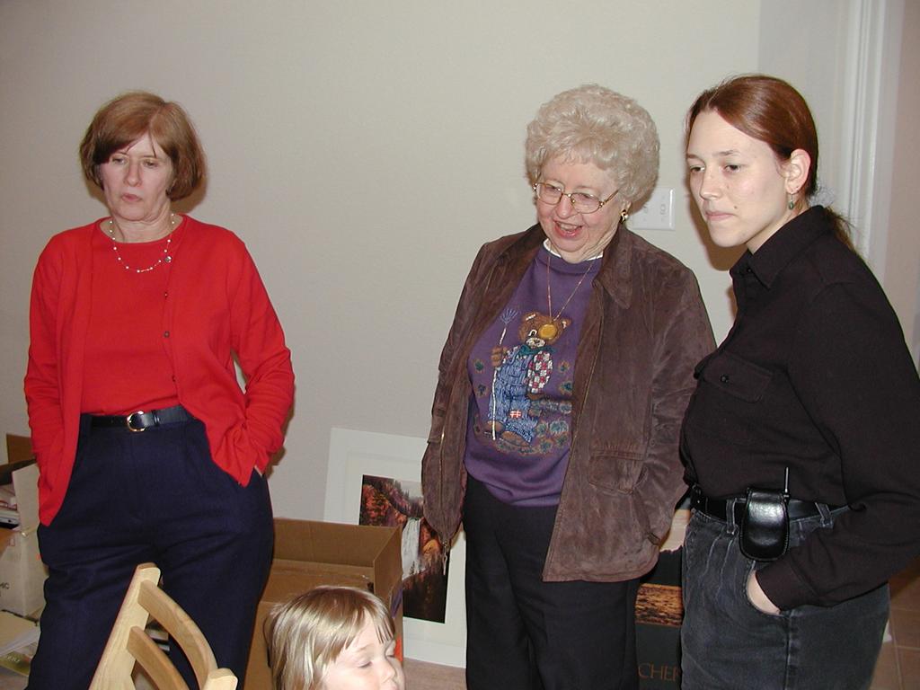 camera/2001/03(March)/03_28_Great_grandparents/1024x768_P3280004.JPG
