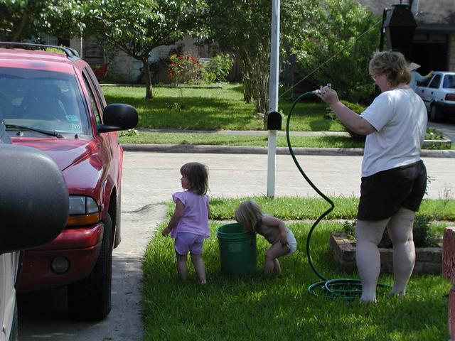 camera/2001/04(April)/04_14_Carwash/P4140001.JPG