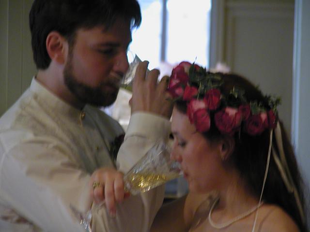 camera/2001/05(May)/05_05_Star_and_Ken's_Wedding/640x480_P5050117.JPG
