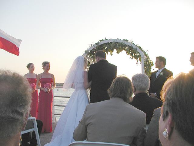 camera/2001/05(May)/05_27_Kristen_and_Donny's_Wedding/640x480_P5270015.JPG