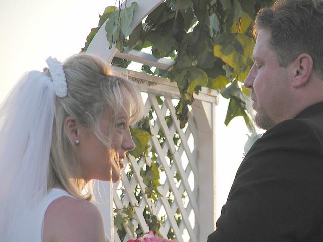 camera/2001/05(May)/05_27_Kristen_and_Donny's_Wedding/640x480_P5270017.JPG