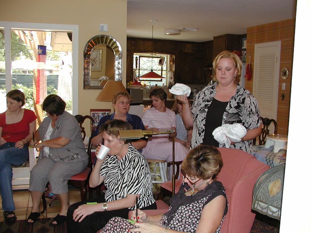 camera/2001/06(June)/06_02_Pam's_Baby_Shower/1024x768_P6020020.JPG