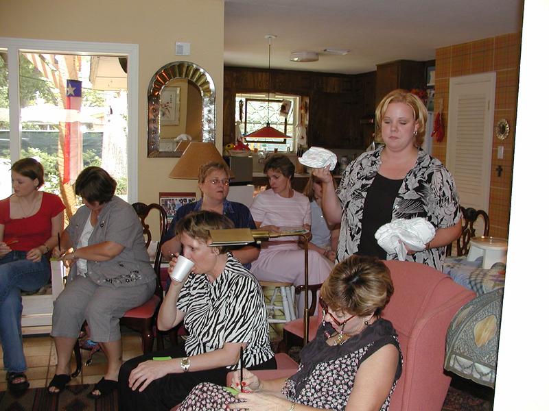 camera/2001/06(June)/06_02_Pam's_Baby_Shower/800x600_P6020020.JPG