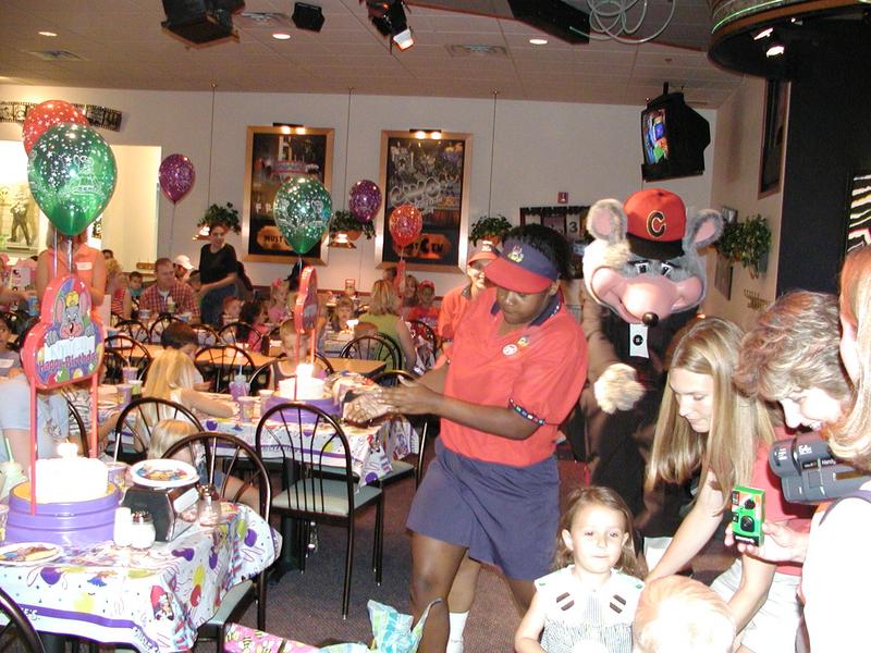 camera/2001/06(June)/06_09_Khale's_Birthday_Party/800x600_P6090088.JPG