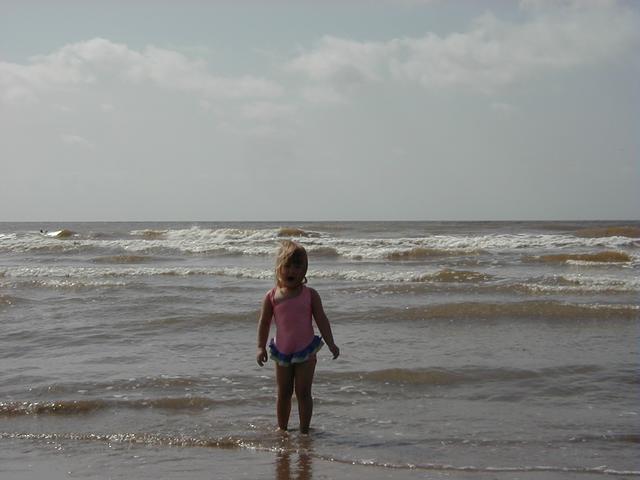 camera/2001/08(August)/08_12_Galveston/640x480_P8120021.JPG