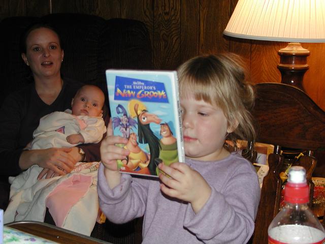 camera/2001/11(November)/11_22_Thanksgiving_and_Brittney's_Birthday/640x480_PB220021.JPG