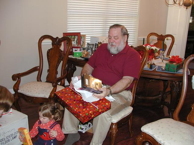 camera/2001/12(December)/12_25_Christmas_Day/640x480_PC250074.JPG