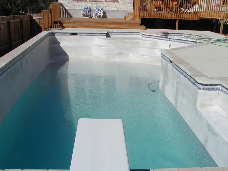 camera/2001/Pool/2002_02_09/800x600_P2090017.JPG