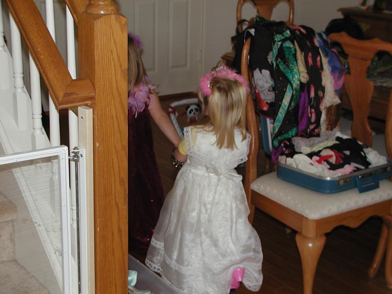 camera/2002/02(February)/02_16_Brynn's_Birthday_Party/800x600_pic00016.jpg