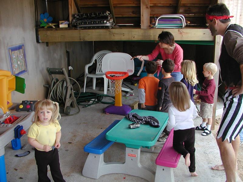 camera/2002/02(February)/02_16_Matthew_and_Ryan's_Birthday_Party/pic00001.jpg