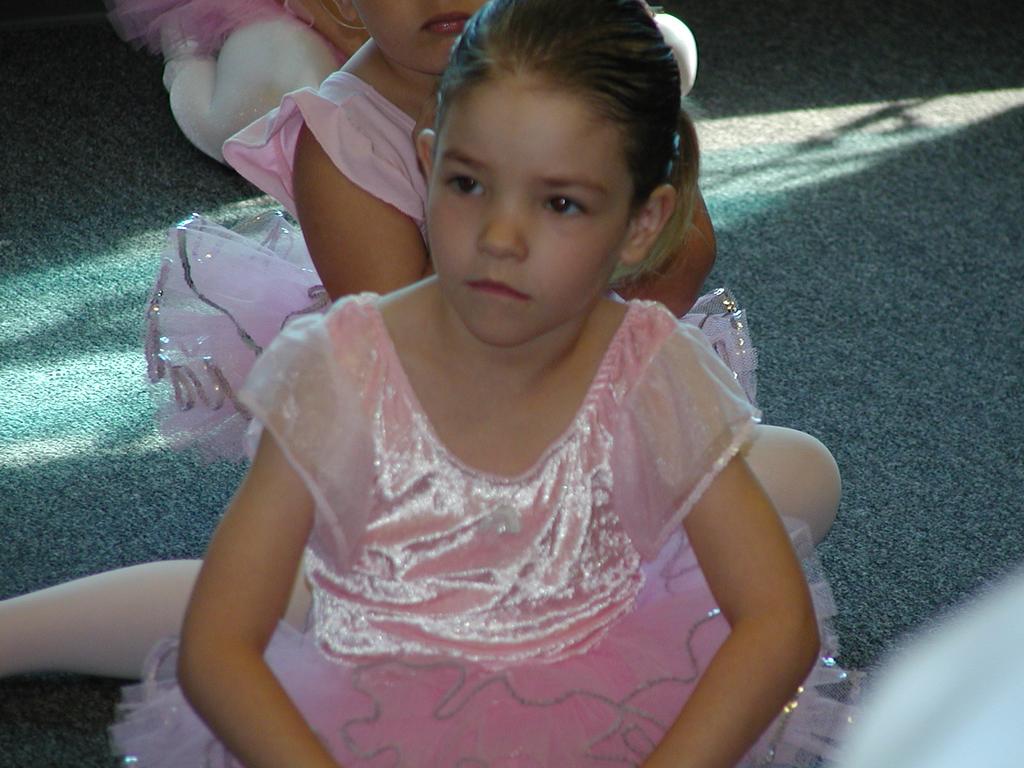 camera/2002/05(May)/05_14_Dance_Recital/1024x768_P5140031.JPG