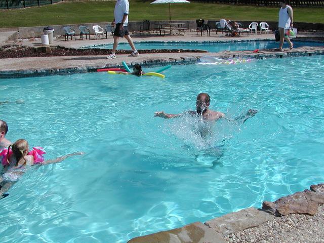 camera/2002/05(May)/05_25_Beyer_Reunion/640x480_P5250007.JPG