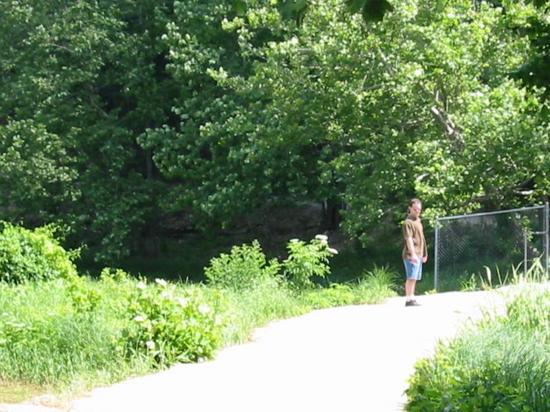 camera/2002/06(June)/jamie/800x600_IMG_2173.JPG