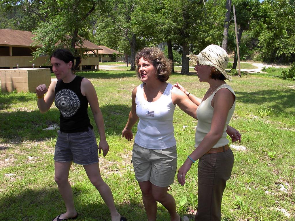camera/2002/06(June)/sandie/1024x768_IM000053.JPG