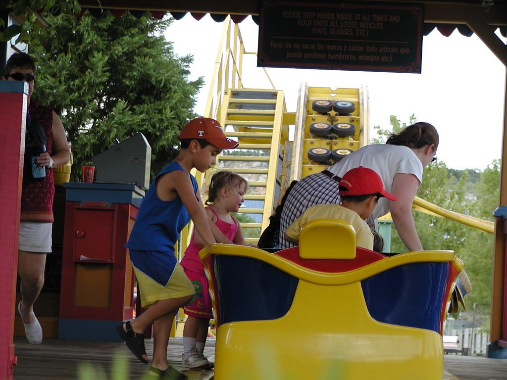 camera/2002/07(July)/07_20_Fiesta_Texas/1024x768_P7200036.JPG