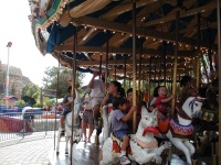 camera/2002/07(July)/07_20_Fiesta_Texas/P7200001.JPG