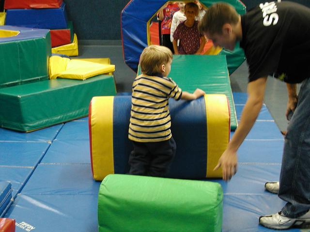 camera/2002/10(October)/10_19_Jack's_Birthday_Party/640x480_PA190029.JPG