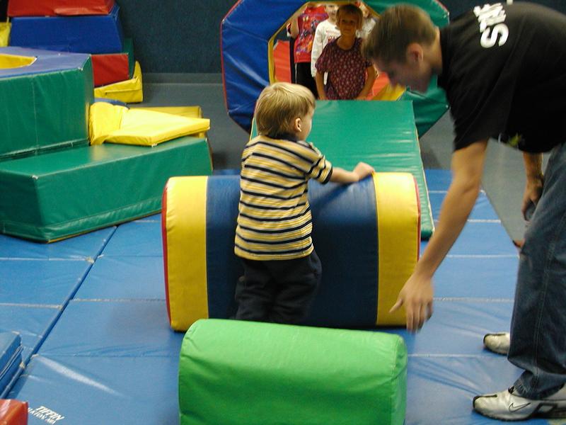 camera/2002/10(October)/10_19_Jack's_Birthday_Party/800x600_PA190029.JPG