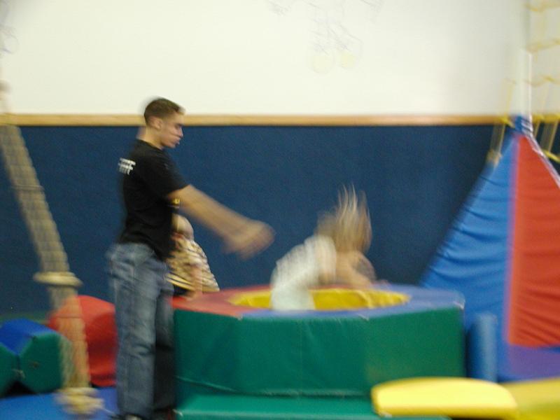 camera/2002/10(October)/10_19_Jack's_Birthday_Party/800x600_PA190037.JPG