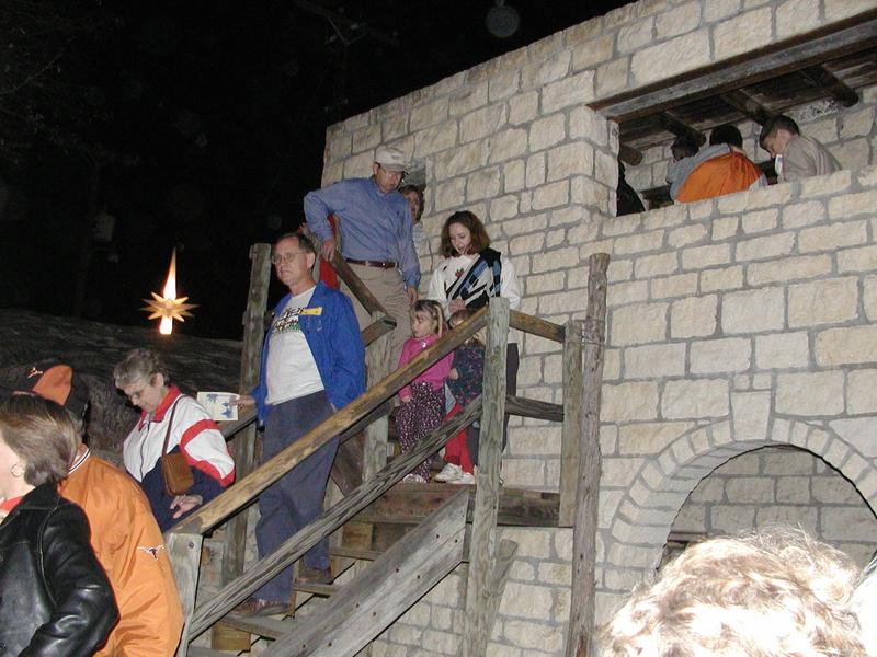camera/2002/12(December)/12_15_Bethlehem_in_Burnet/800x600_PC150094.JPG