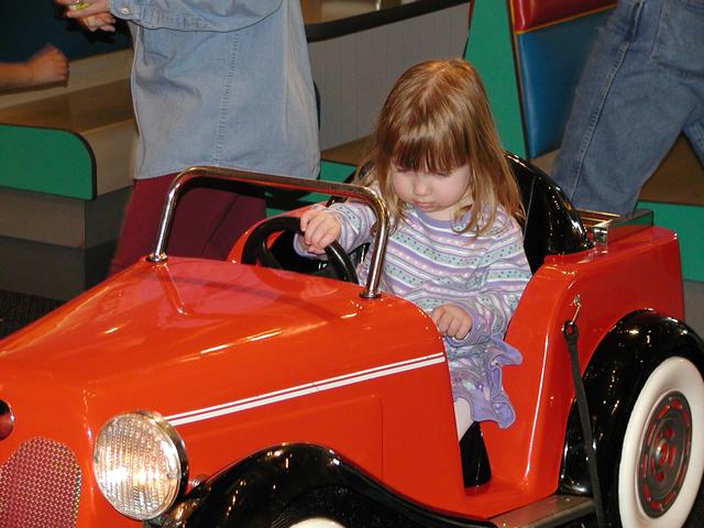 camera/2002/12(December)/12_15_Zen's_Birthday_Party/640x480_PC150017.JPG
