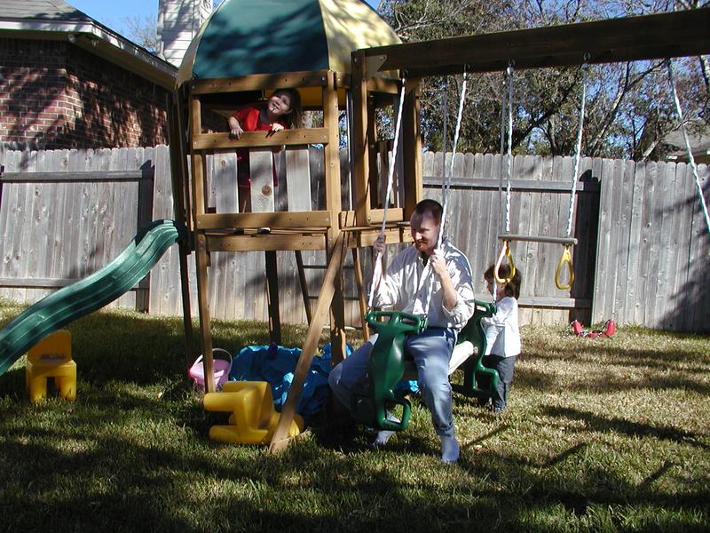 camera/2002/12(December)/12_21_Thompsons_Visit/800x600_PC210026.JPG