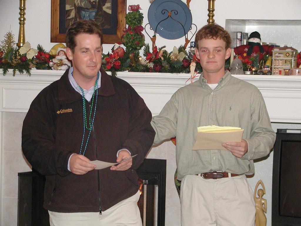 camera/2002/12(December)/12_24_Beyer_Christmas_Eve/1024x768_PC240128.JPG