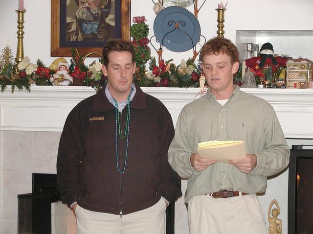 camera/2002/12(December)/12_24_Beyer_Christmas_Eve/640x480_PC240126.JPG