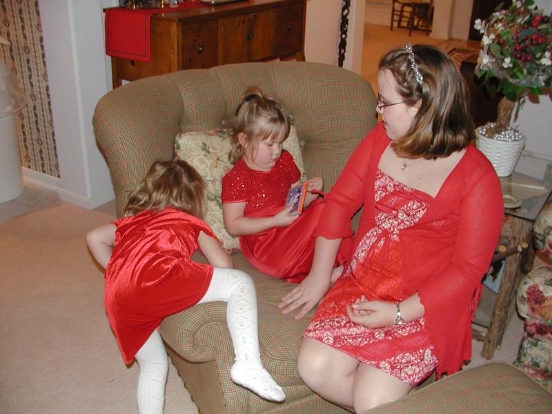 camera/2002/12(December)/12_24_Beyer_Christmas_Eve/800x600_PC240069.JPG