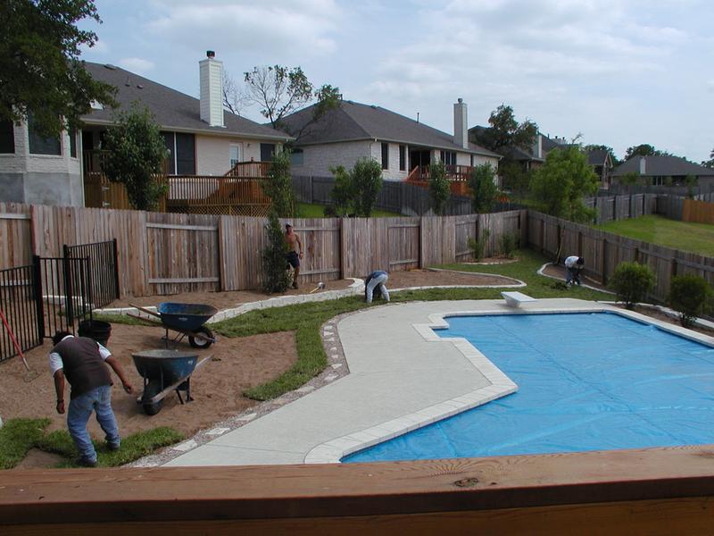 camera/2002/Landscaping/800x600_P5230095.JPG