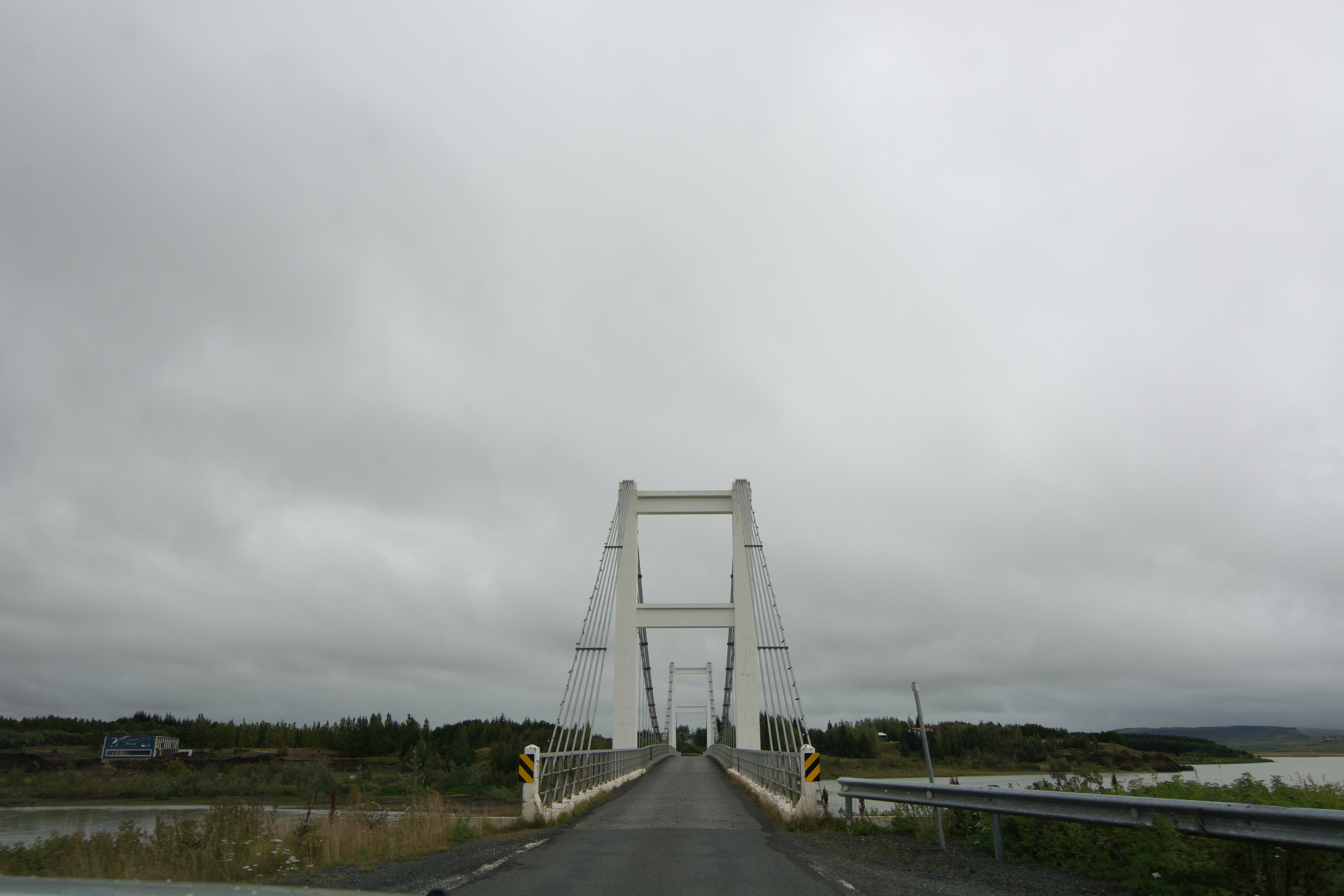 2017-09-03-Iceland-177-bridge.jpg