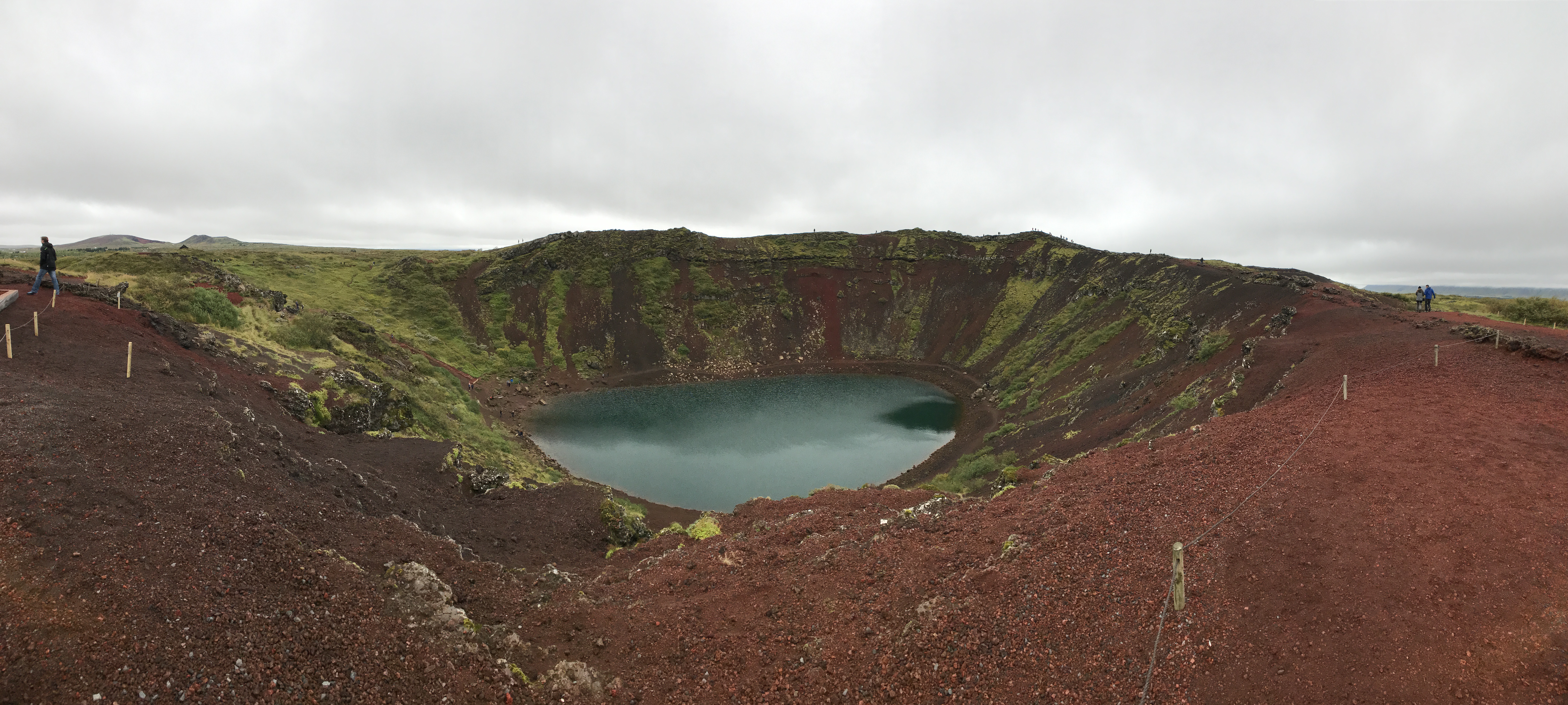 2017-09-03-Iceland-183-Kerid-Crater-Lake.JPG